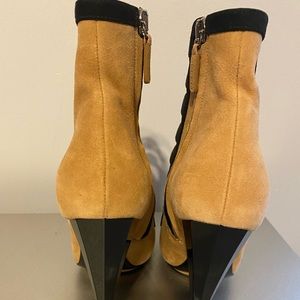 Gucci Peep Toe Booties worn once
